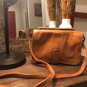 Wanderer of Australia Crossbody Bag
